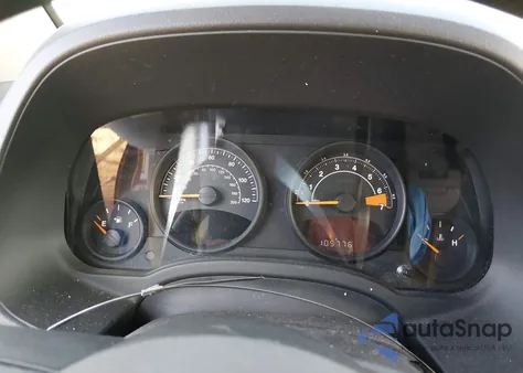 2017 Jeep Compass Sport Fwd z USA, uszkodzony, nr VIN 1C4NJCBAXHD155931